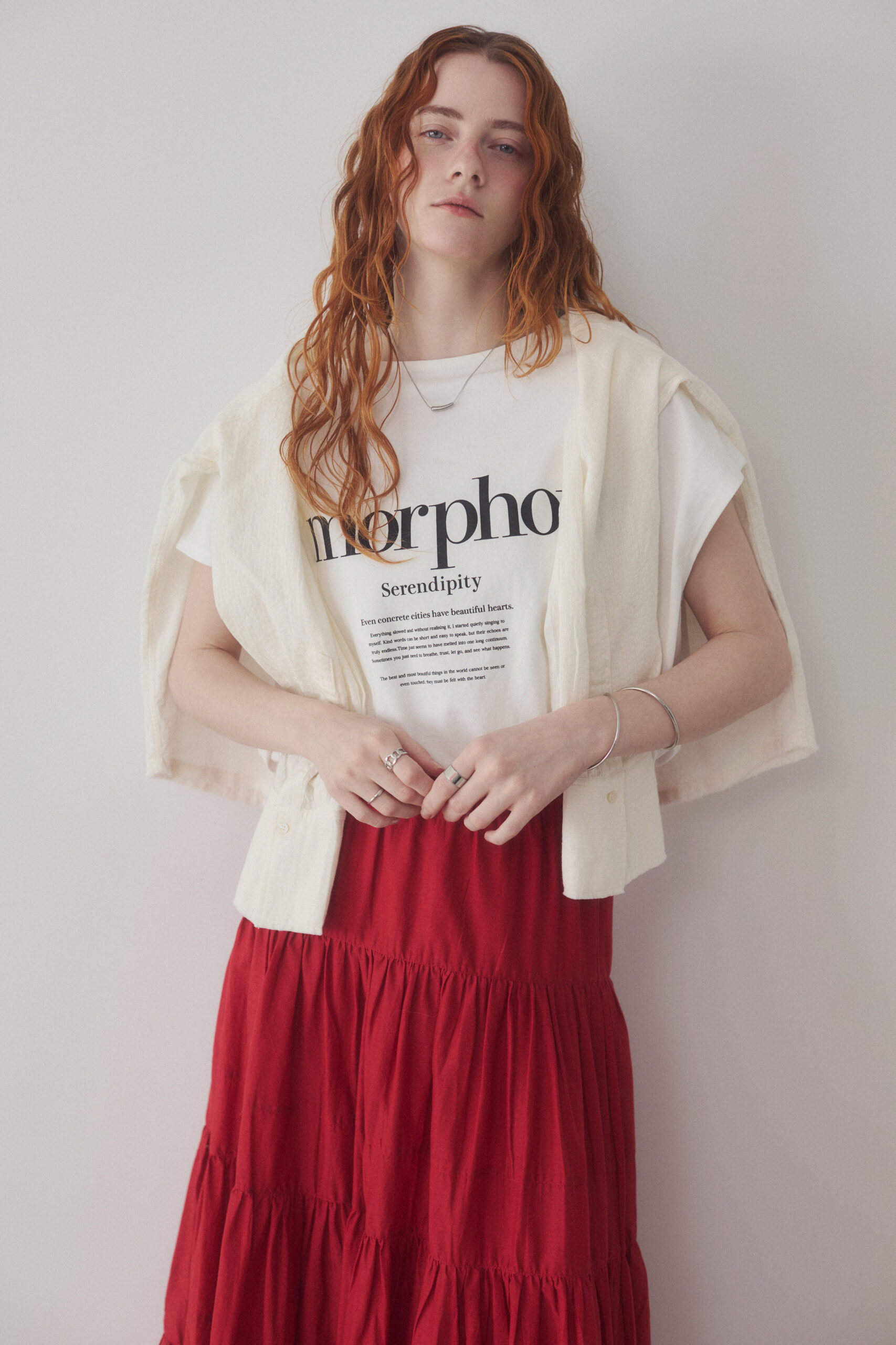 女性モデル写真